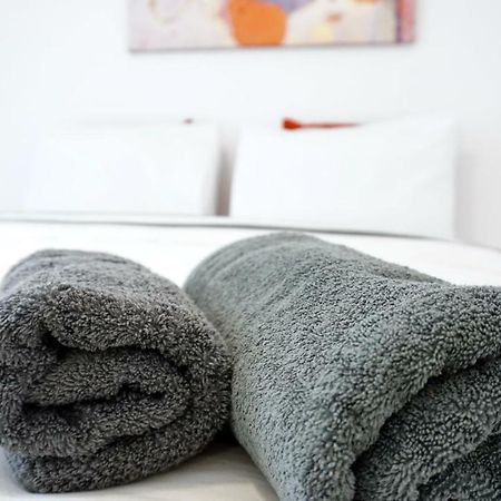 Urban Design Apt In เอเธนส์ ภายนอก รูปภาพ